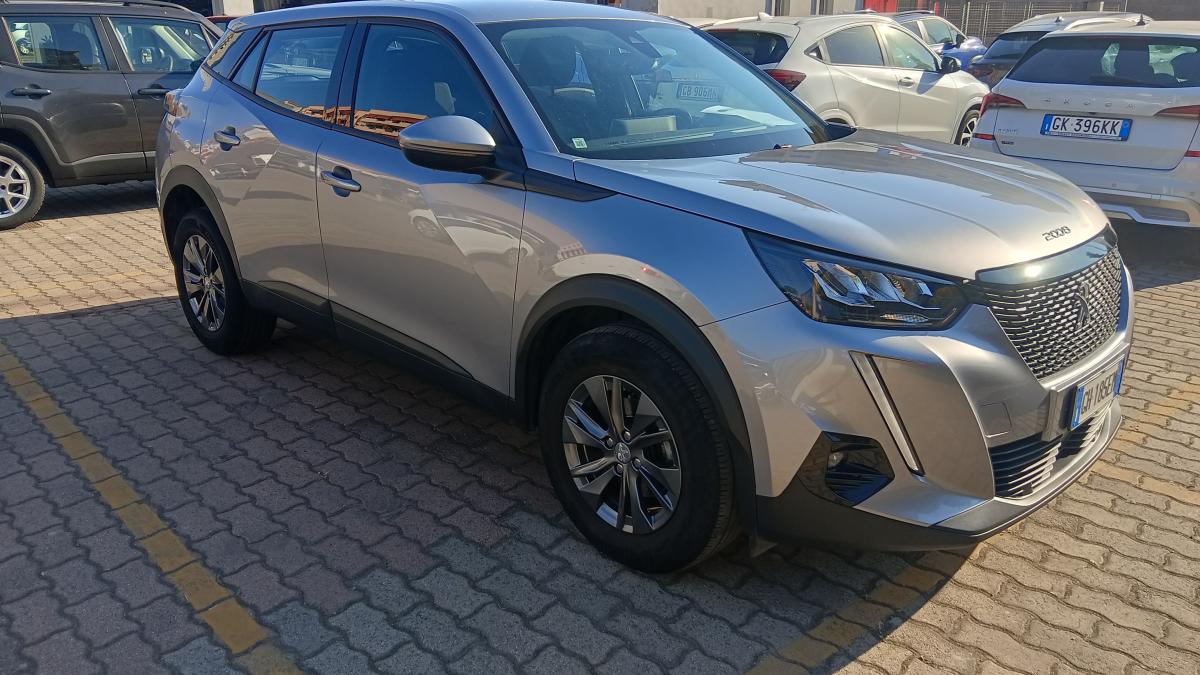 Peugeot 2008 1.2 PureTech 100CV 5p